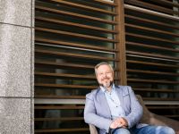 360° Teamgeist Resort - Gastgeber und Hoteldirektor Aaron Bckhaus