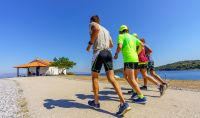 Erster internationaler Halbmarathon „Miraggio Kassandra Run“
