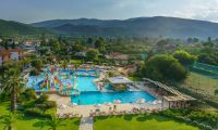 Cronwell Platamon Resort in Pieria
