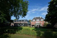 Romantik Hotel Kieler Kaufmann - Idyllisch im Park