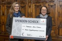 DKD Löwenzahn Regensburg - Scheckübergabe Oberbürgermeisterin Maltz-Schwarzfischer