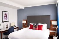 The Cumberland London - Room