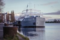Arcona Hostel - Außenaufnahme am Bontekai 66 in Wilhelmshaven