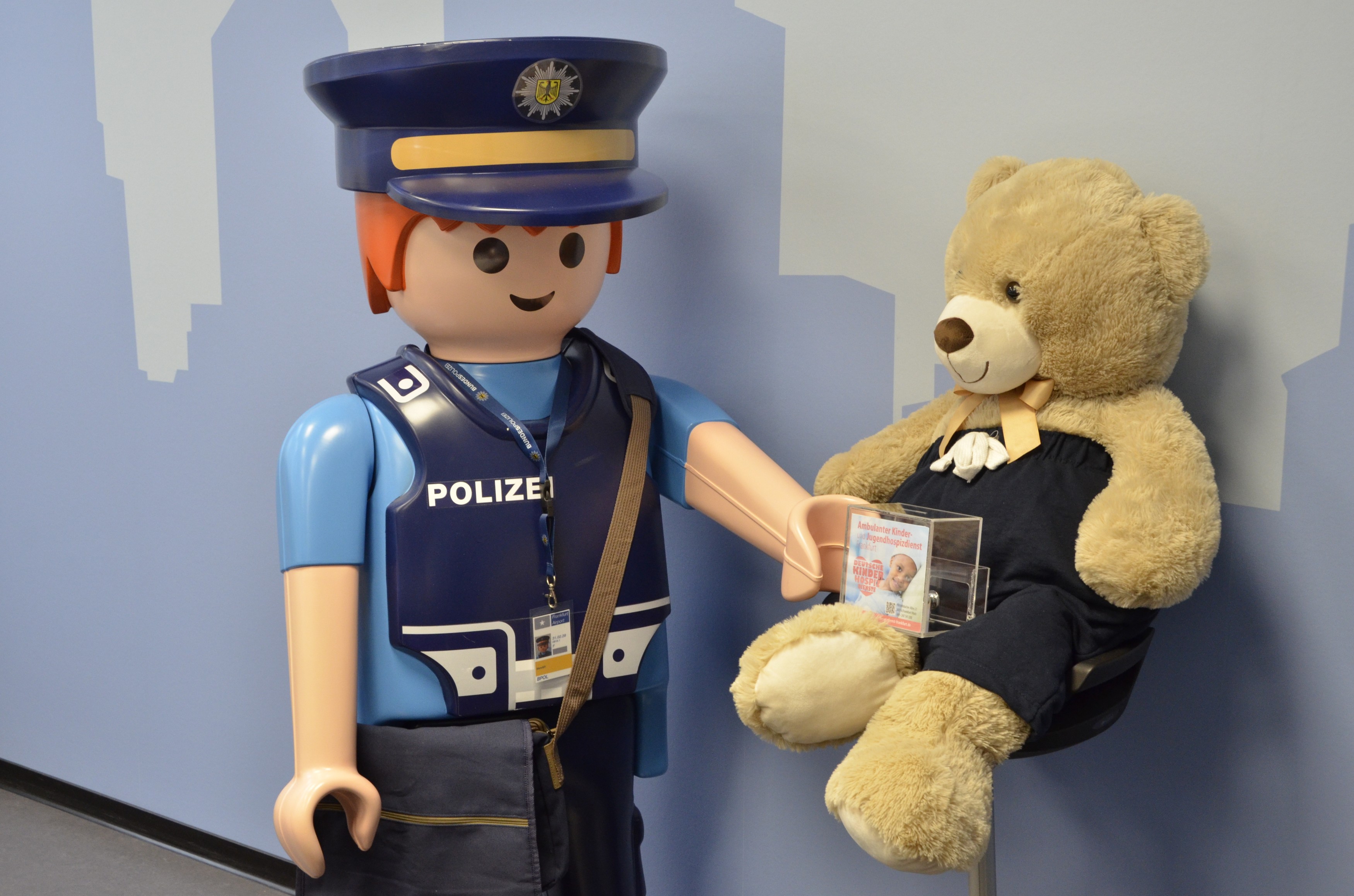 Spendenaktion der Bundespolizei Flughafen Frankfurt