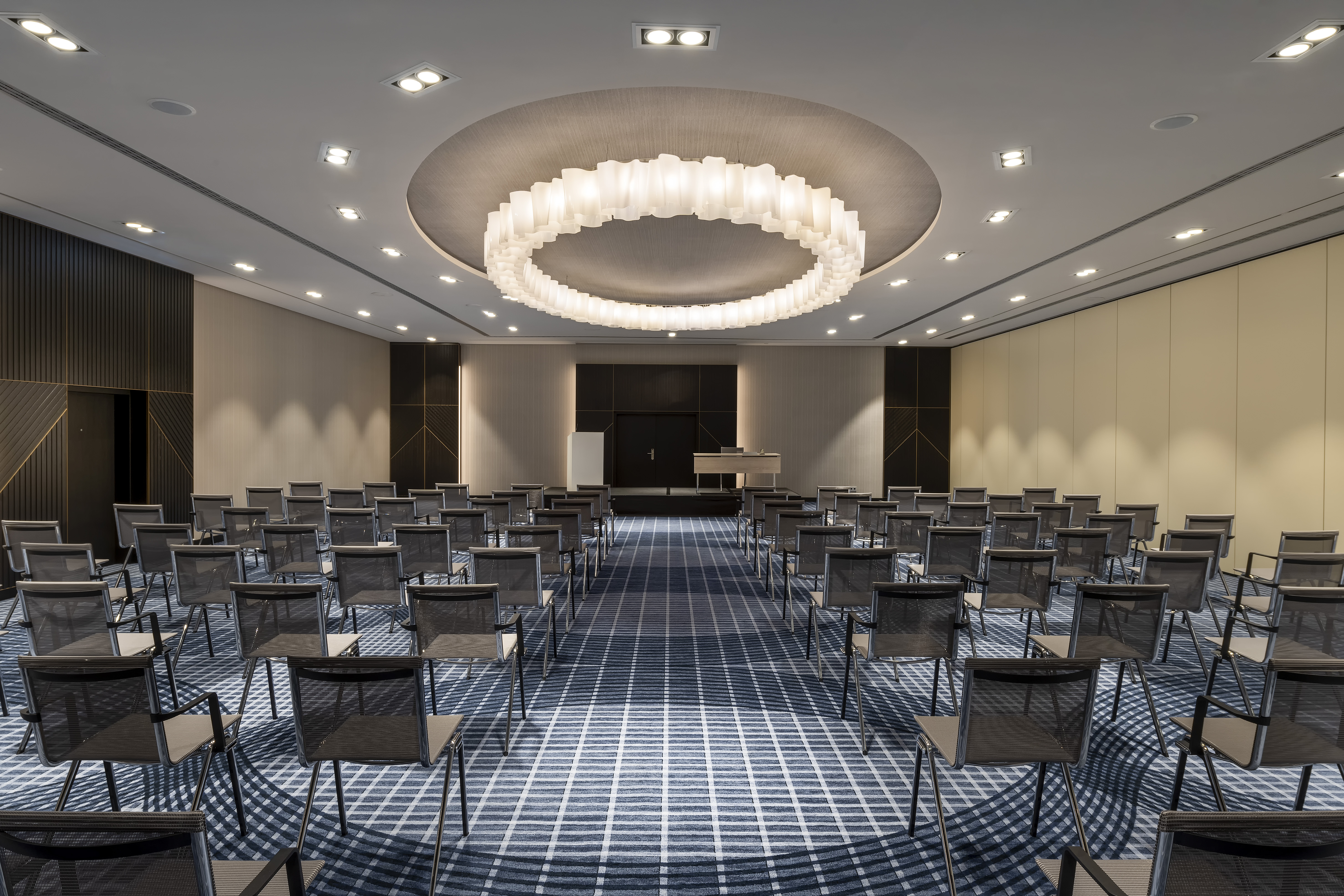 DoubleTree by Hilton Berlin Kudamm
